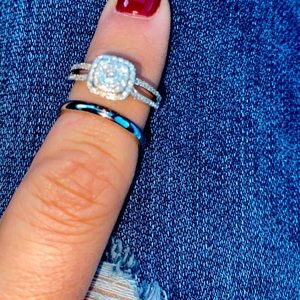 Size 5 engagement ring and wedding band. 1/3ctw.